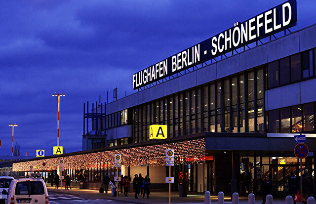 Berlin-Schönefeld Airport_ref_ana.jpg